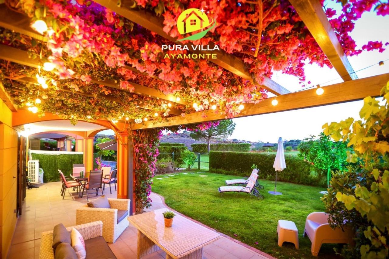 Pura Villa- Buganvillas Ayamonte Buitenkant foto